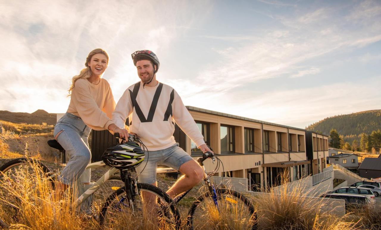 Galaxy Boutique Hotel Lake Tekapo Ngoại thất bức ảnh The hotel in 2019